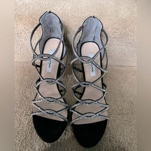 Nina dress shoes 👠